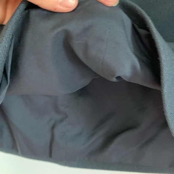 Banana Republic Skirt! Size 4 - Picture 2 of 5